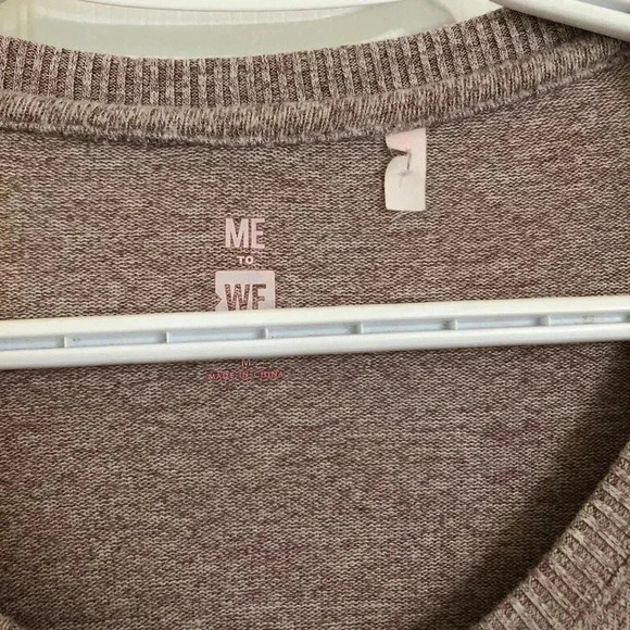 Me To We Purple Lightweight Sweatshirt Size  Medium - Picture 7 of 16